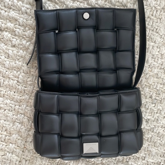 Sold 🩷Bottega Venetta Cassette Bag Sold - Picture 8 of 11